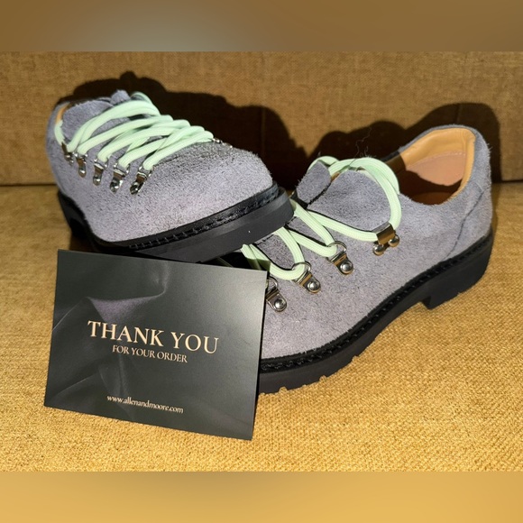 Men's Light Gray Suede Derby Shoes with Mint Accent Laces - Picture 2 of 3